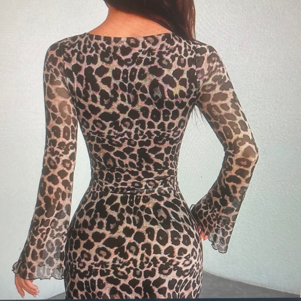 Long Sleeve Leopard Print Bodycon Dress in Brown - Picture 6 of 6